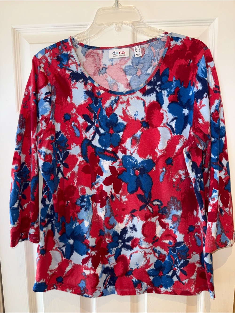 Denim&Co Red and Blue Floral Long Sleeve Scoop Neck Top